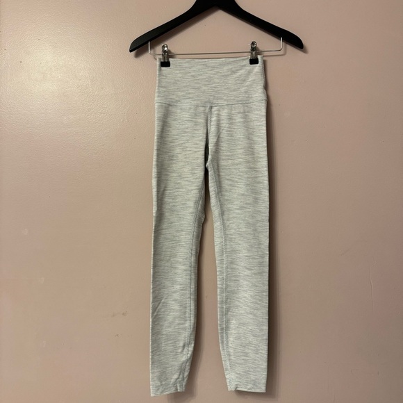 Lululemon Wunder Under High-Rise 7/8 Tight *Luxtreme 25" Light Gray Women Size 4 - Picture 4 of 10